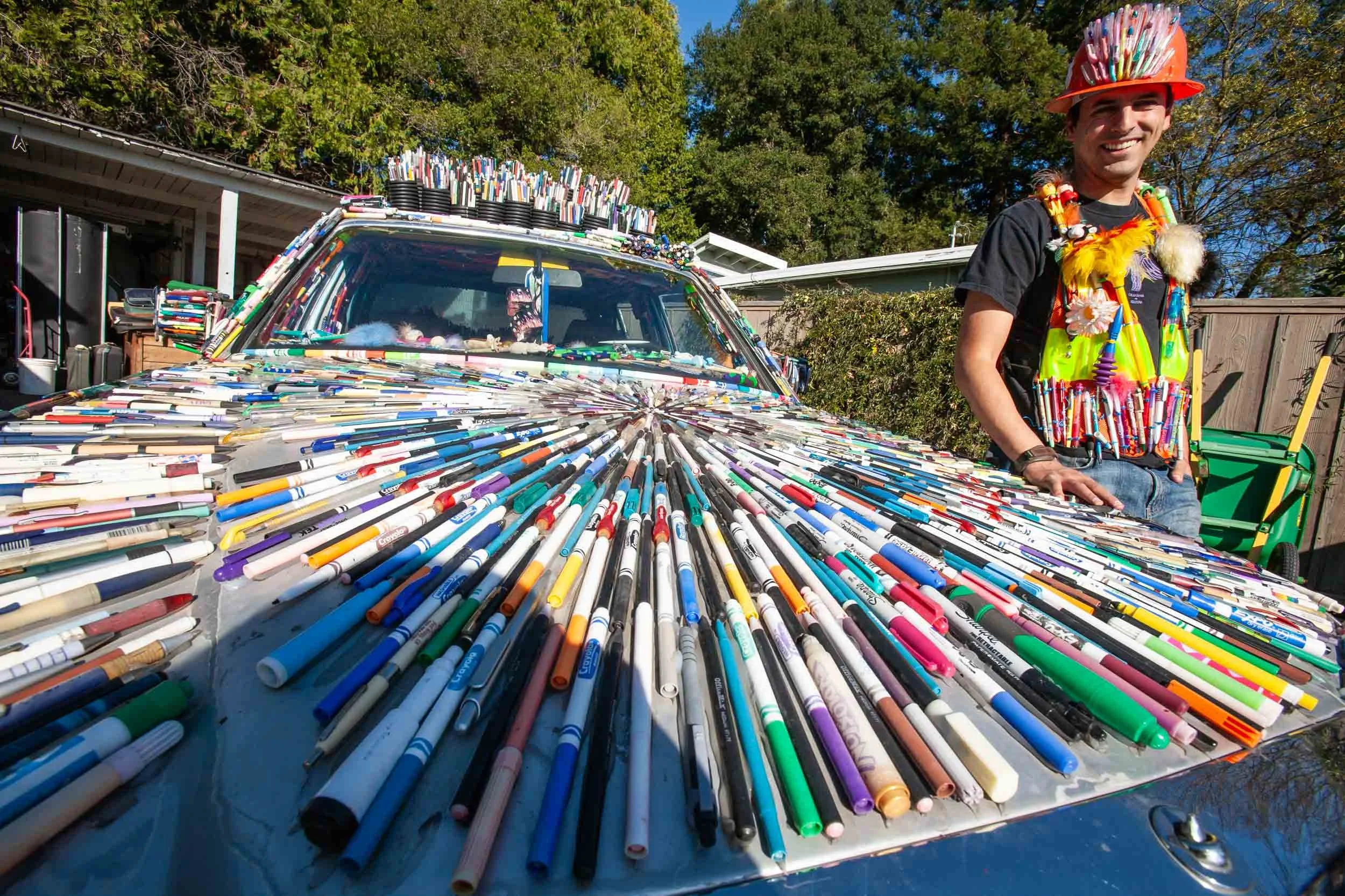 Costas Schuler beside Mercedes Pens