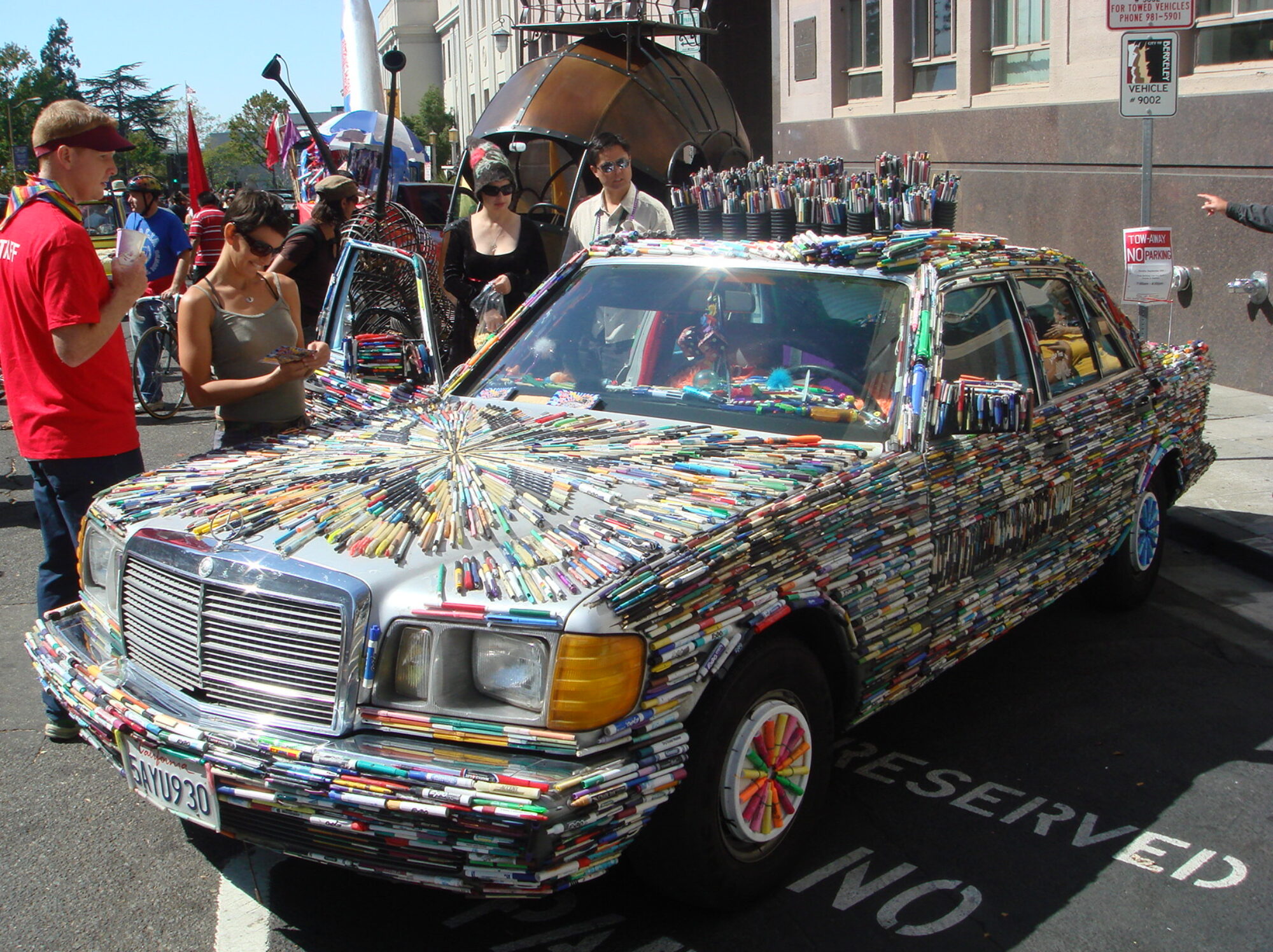 Costas Schuler with the Mercedes Pens art car